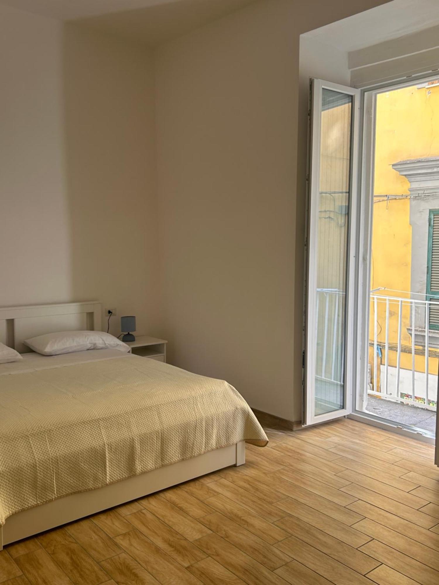 Suite Di Giordy Napoli Centro Zewnętrze zdjęcie